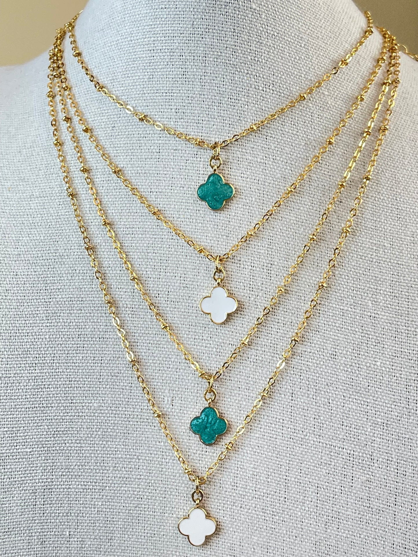 Clover Necklace - Pendant Necklace - Layered Necklace