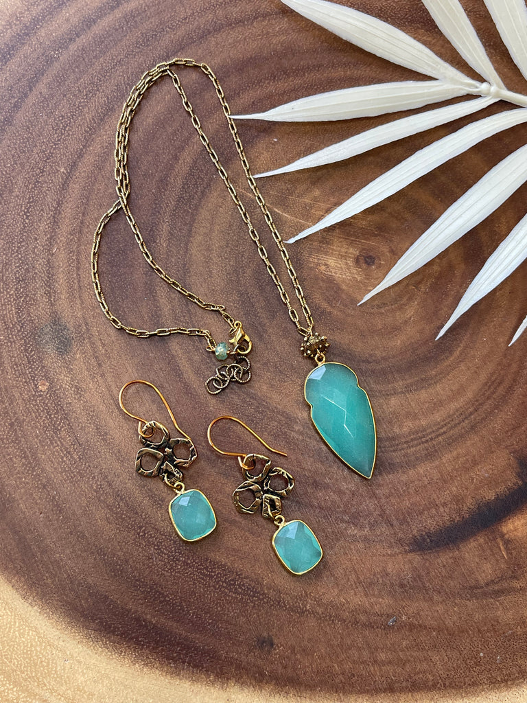 Blue Chalcedony Necklace/Earring Set
