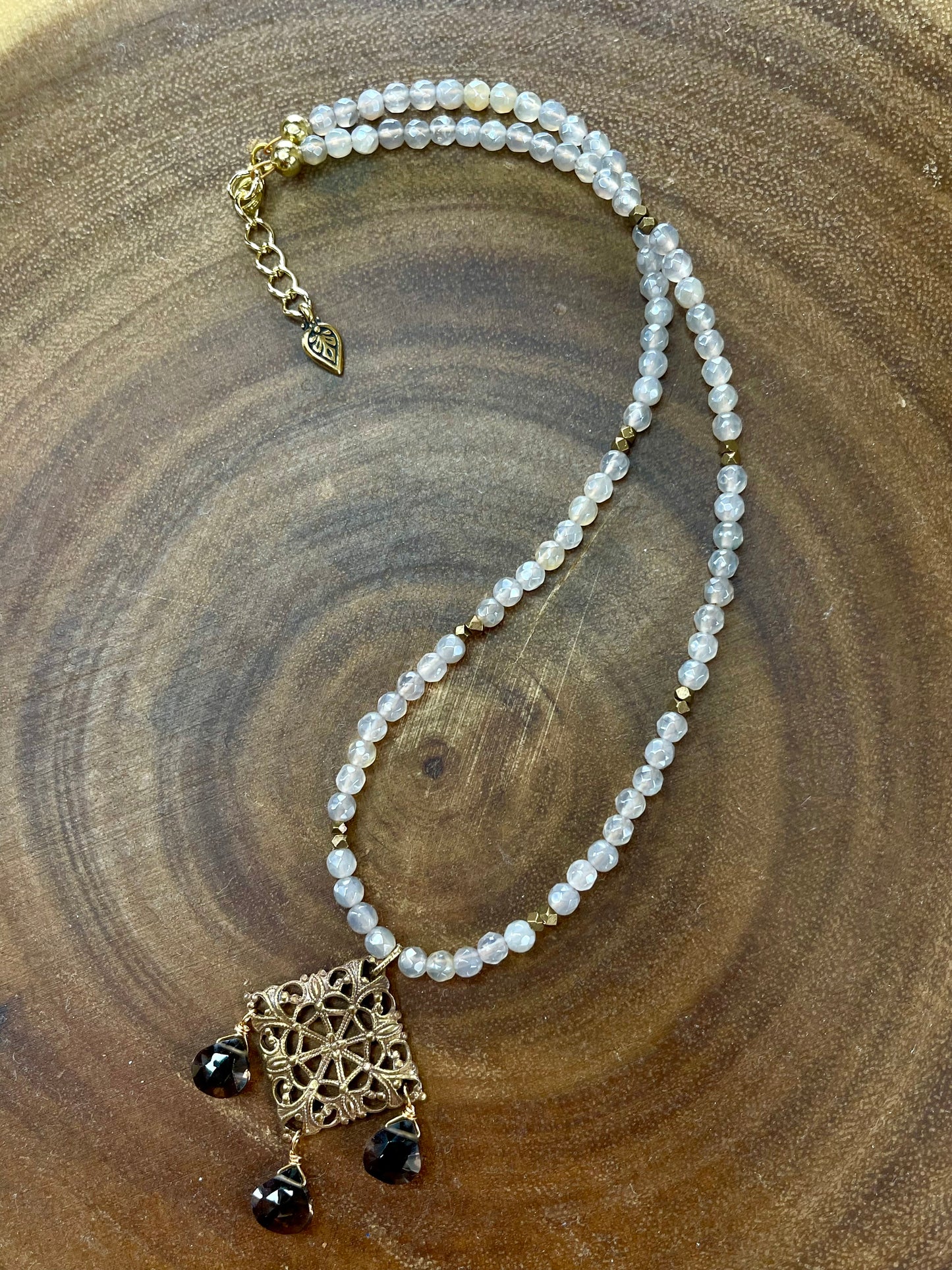 Vintage Inspired Necklace - Agate Necklace - Beaded Necklace