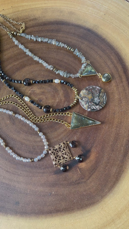 Vintage Inspired Necklace - Agate Necklace - Beaded Necklace