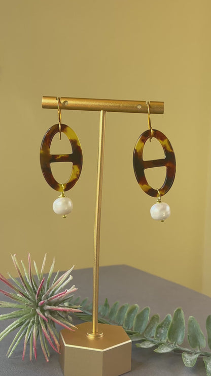 Tortoise Hoop Earrings with Pearl Earrings