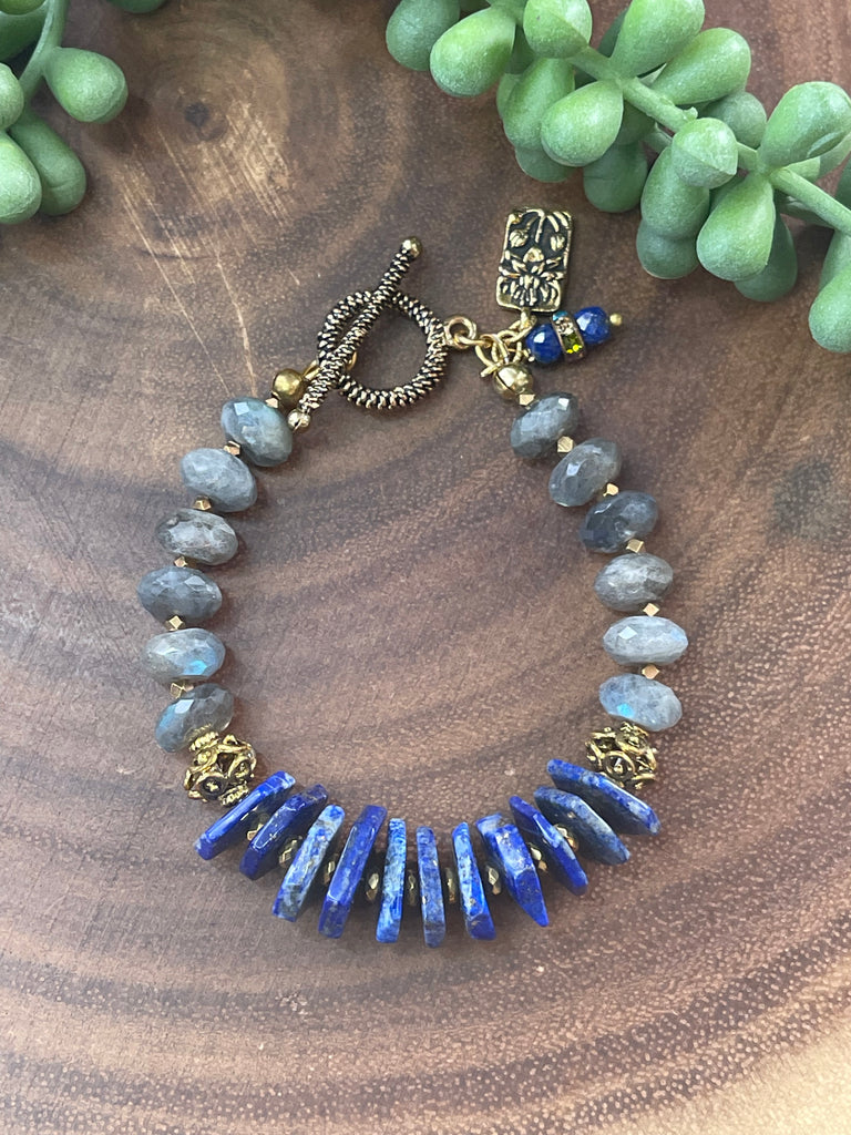 Lapis Lazuli and Labradorite Beaded Bracelet